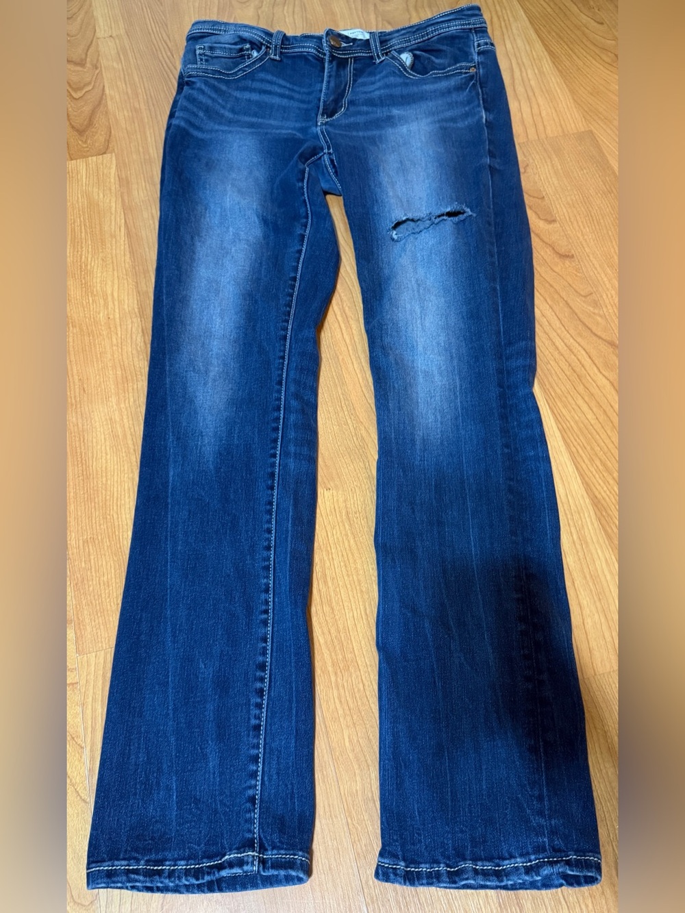 BKE Payton Mid Rise Straight Jeans Blue Medium Wash Distressed Stretch 28/31.5